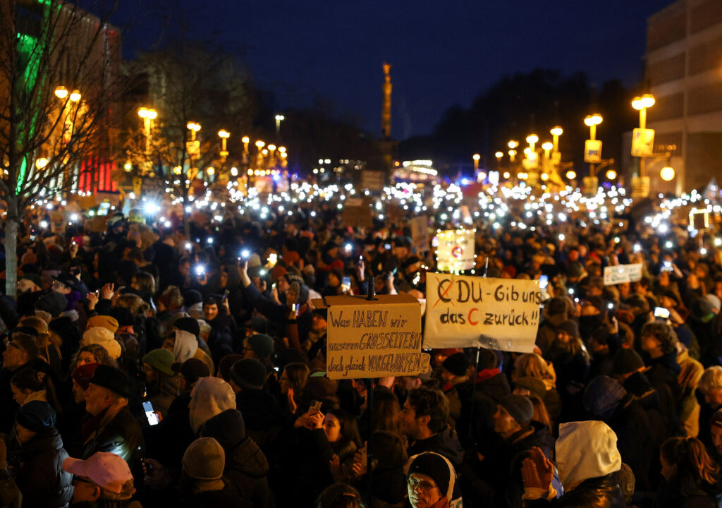 1738518758-2025-02-02T173228Z_54140178_RC2GMCA9YHCA_RTRMADP_3_GERMANY-ELECTION-MIGRATION-PROTEST-1024x720.jpg