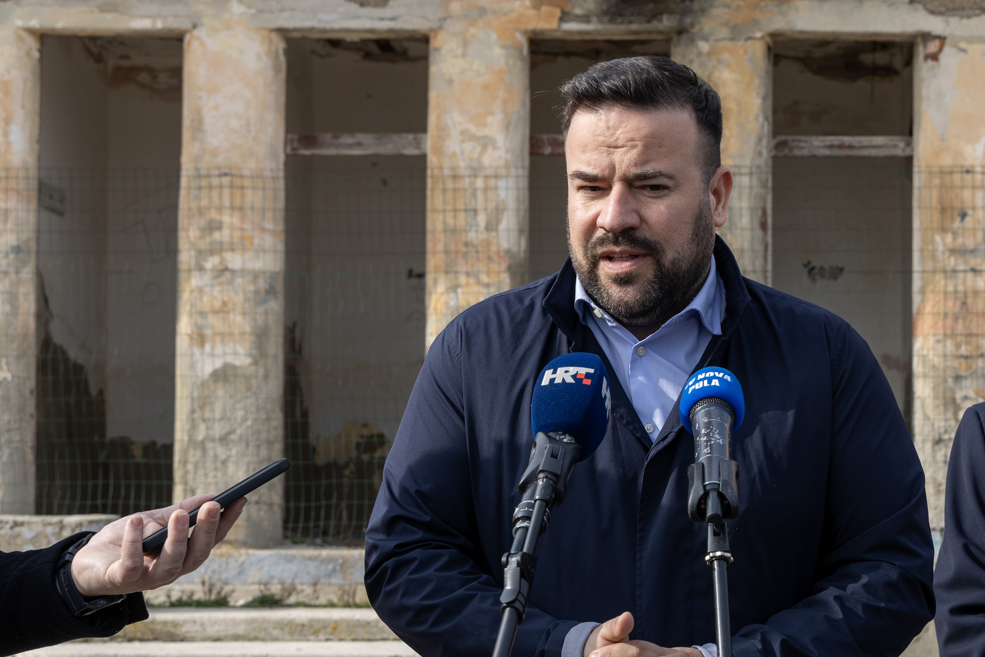 Pula: Konferencija za medije povodom početka radova na Kupalištu Stoja