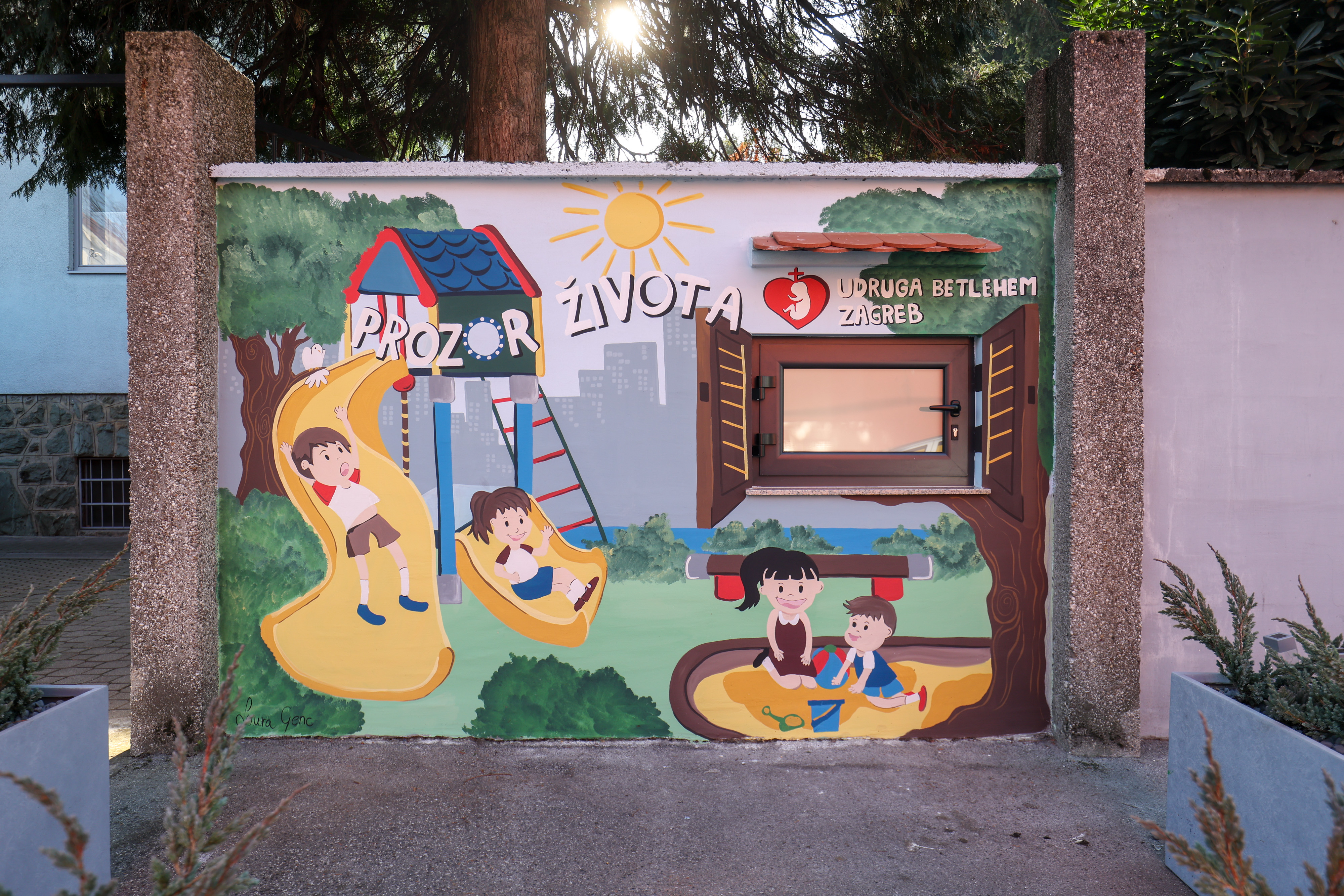 U Zagrebu je otvoren prvi prozor za ostavljanje neželjenih beba