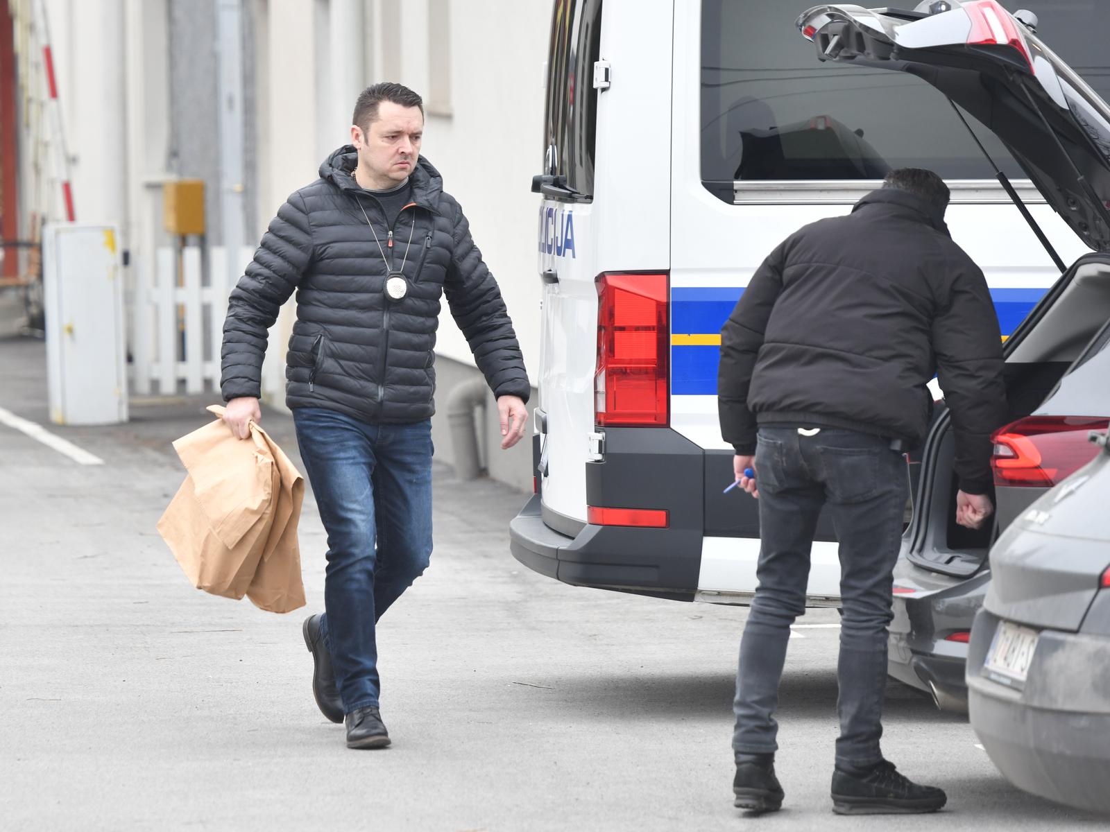 Babinec: Policija ispred Doma za starije Sv. Ana u vlasništvu Barbare Antolić Vupore