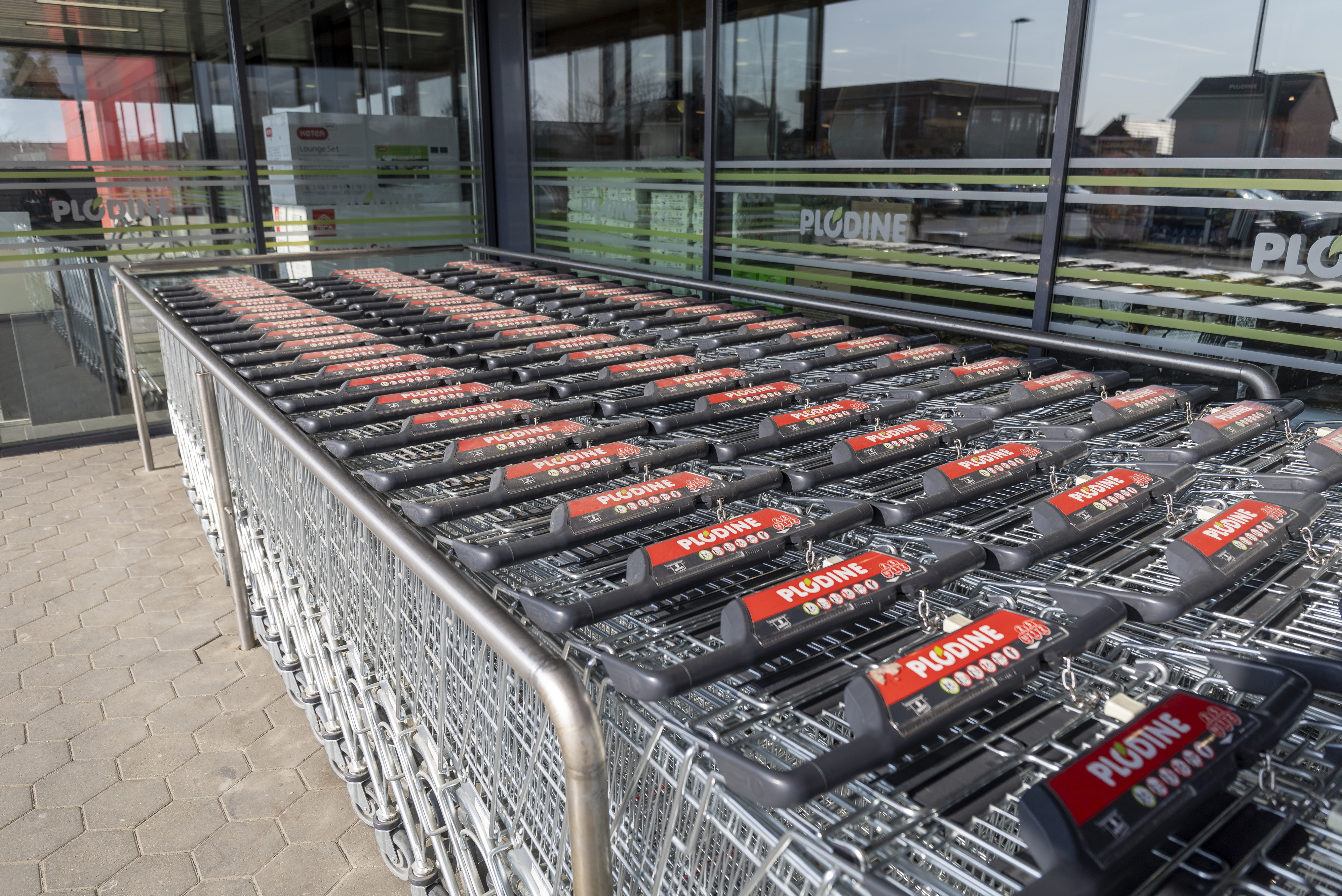 Trgovački centri na području Osijeka tijekom trećeg općeg bojkota trgovina u Hrvatskoj