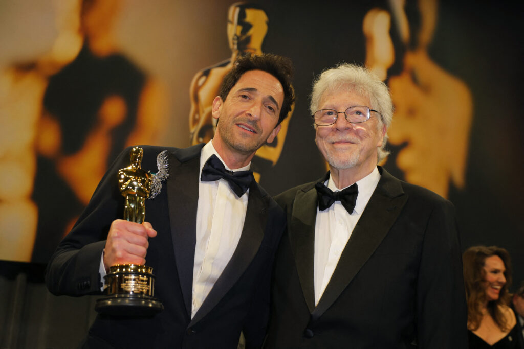 1740981417-2025-03-03T052054Z_521613277_HP1EL330EUR6G_RTRMADP_3_AWARDS-OSCARS-1024x683.jpg