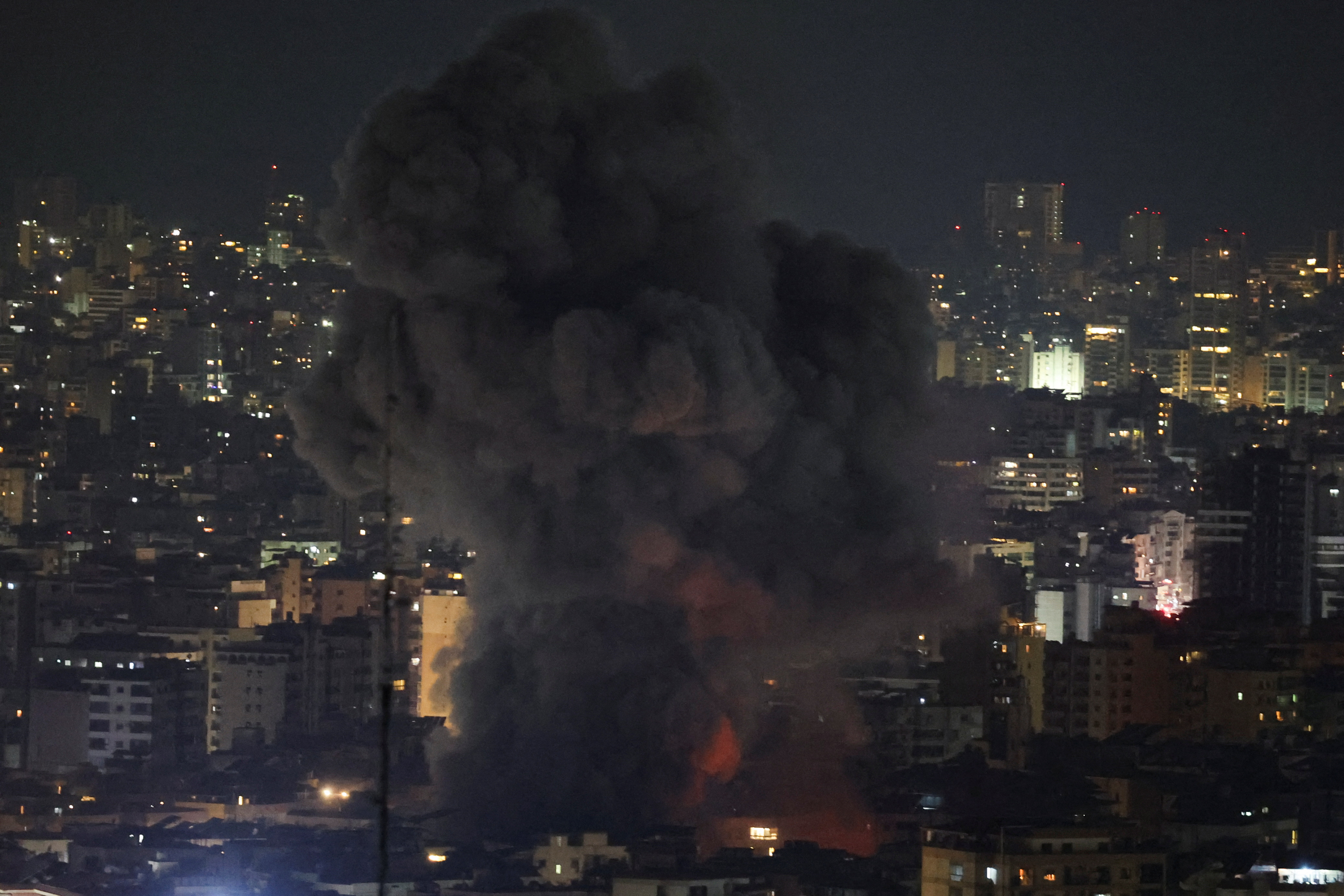 izrael napao bejrut REUTERS 5.6.2025.