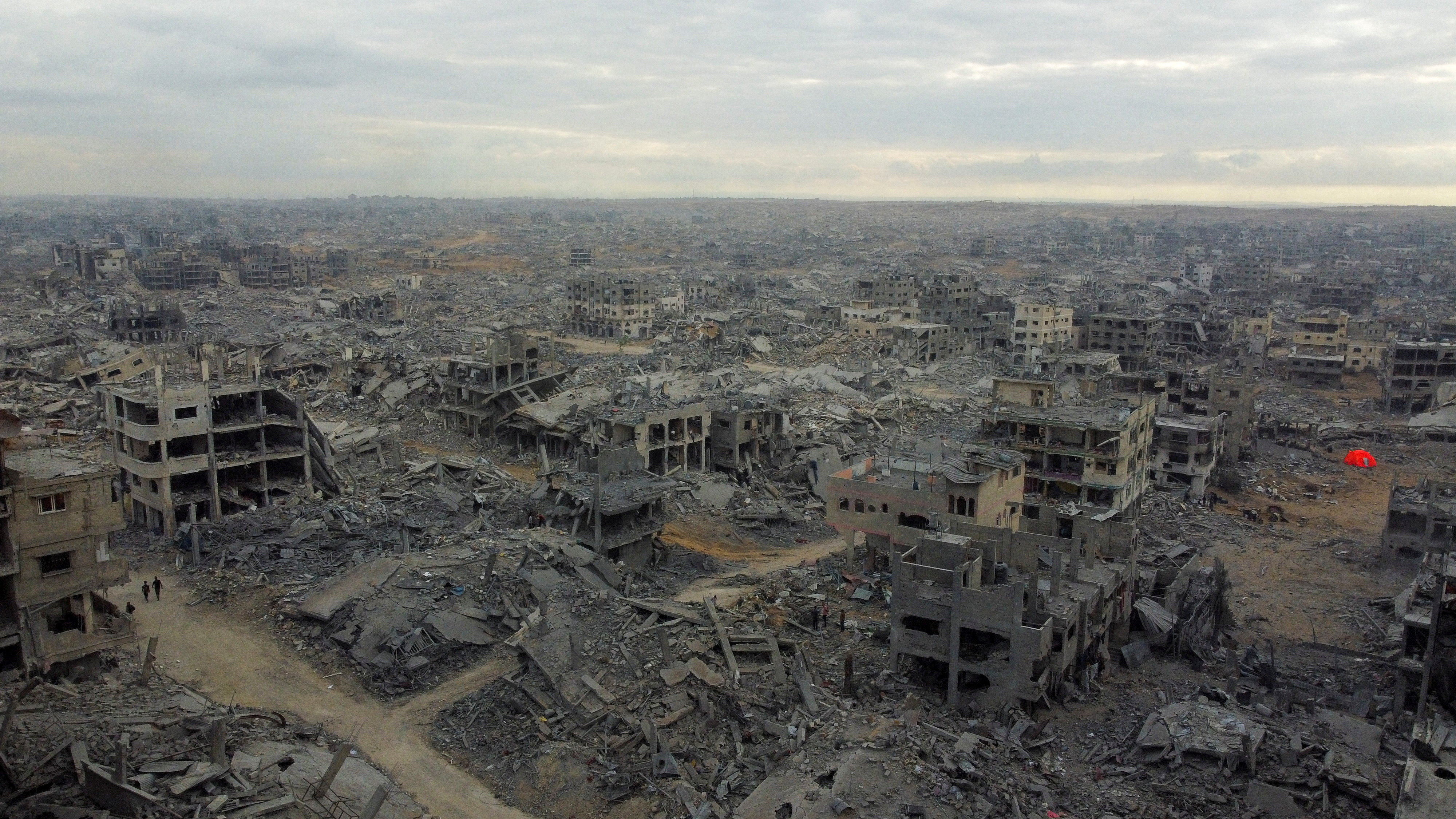 A drone view shows the destruction in a residential neighborhood following the withdrawal of the Israeli forces from the area, amid a ceasefire between Israel and Hamas in Gaza, in Gaza City, October 12, 2025. REUTERS/Stringer     TPX IMAGES OF THE DAY