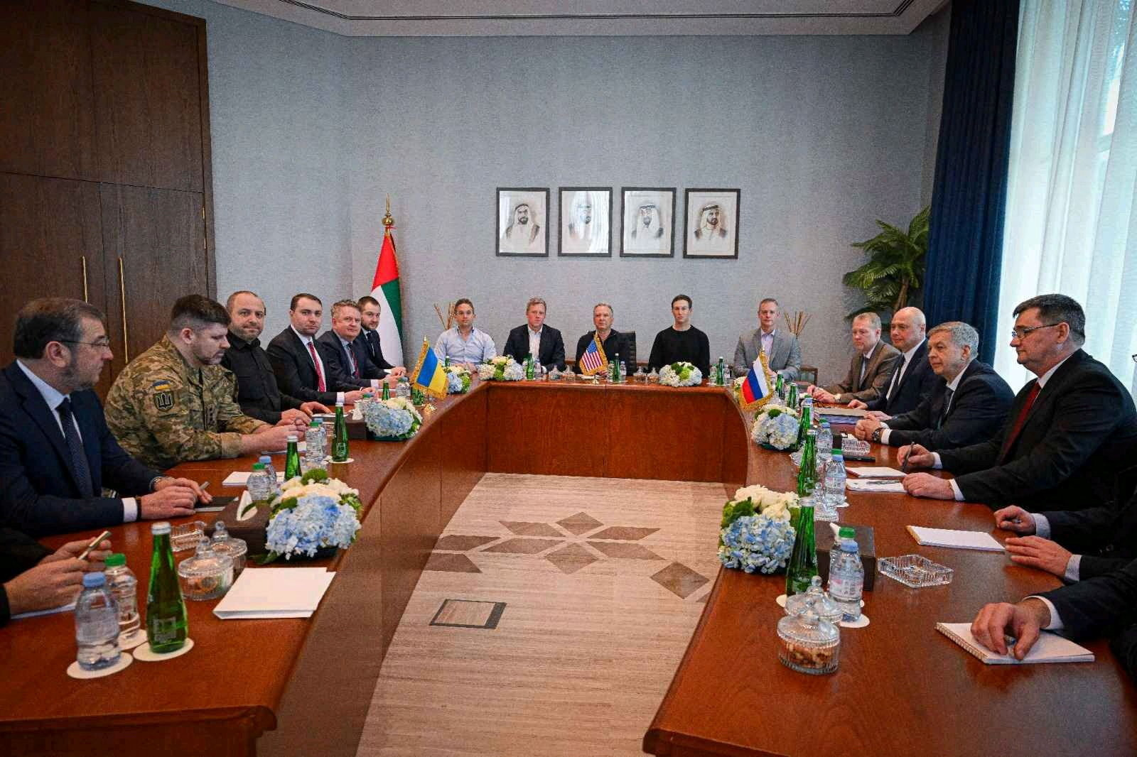 The members of delegations participating in the UAE hosted trilateral talks between the U.S., Russia and Ukraine