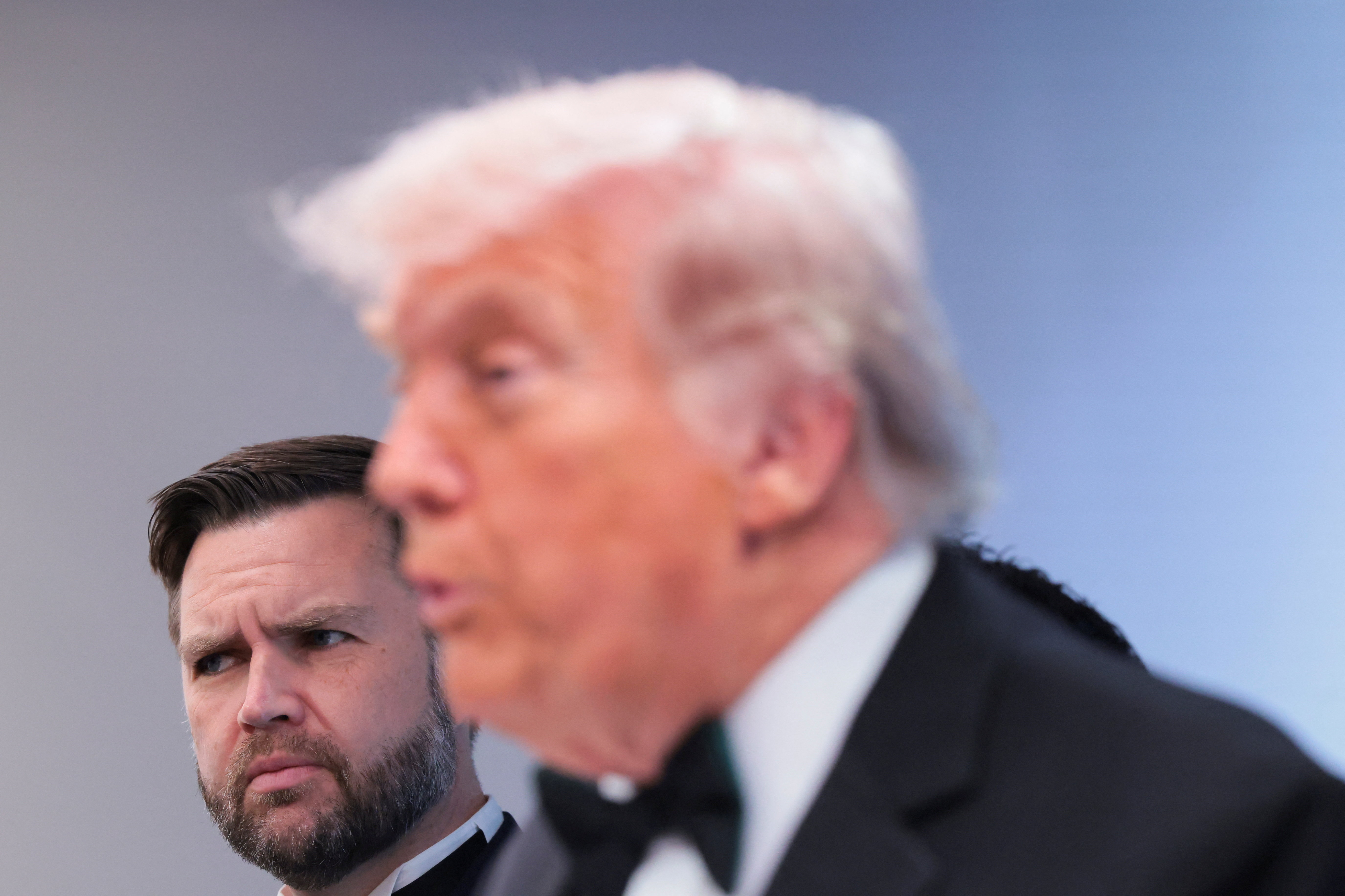 2026-04-26T030927Z_352814745_RC2QWKAIN4NC_RTRMADP_3_USA-TRUMP-DINNER