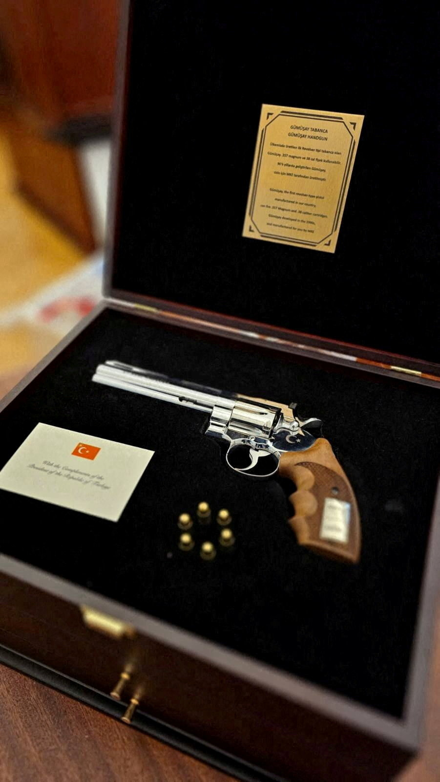Revolver