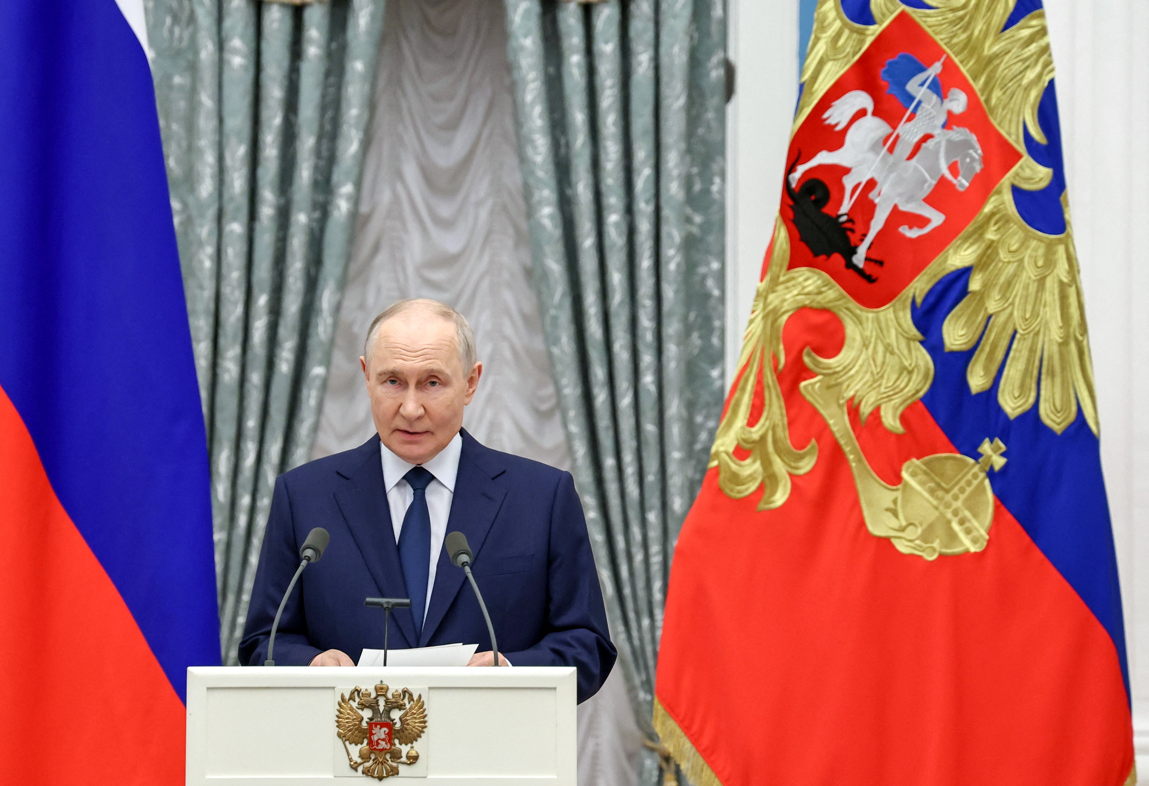 Russian President Vladimir Putin delivers a speech during a ceremony to present state awards at the Kremlin in Moscow, Russia, September 18, 2026. Sputnik/Alexander Kazakov/Pool via REUTERS ATTENTION EDITORS - THIS IMAGE WAS PROVIDED BY A THIRD PARTY.