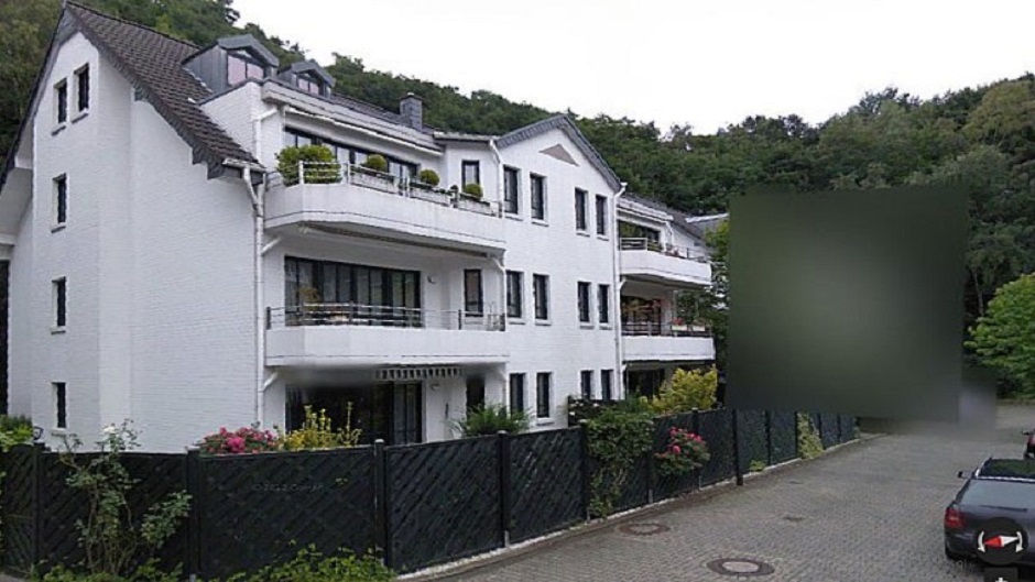 17d3147a38ab69cb93f34ef27cbd9eb2