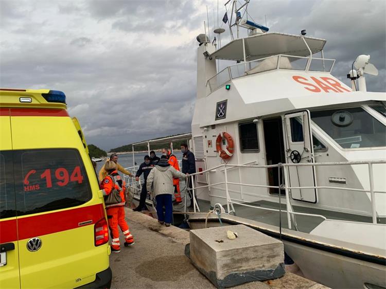 2 MEDICO LKST 28-12_20