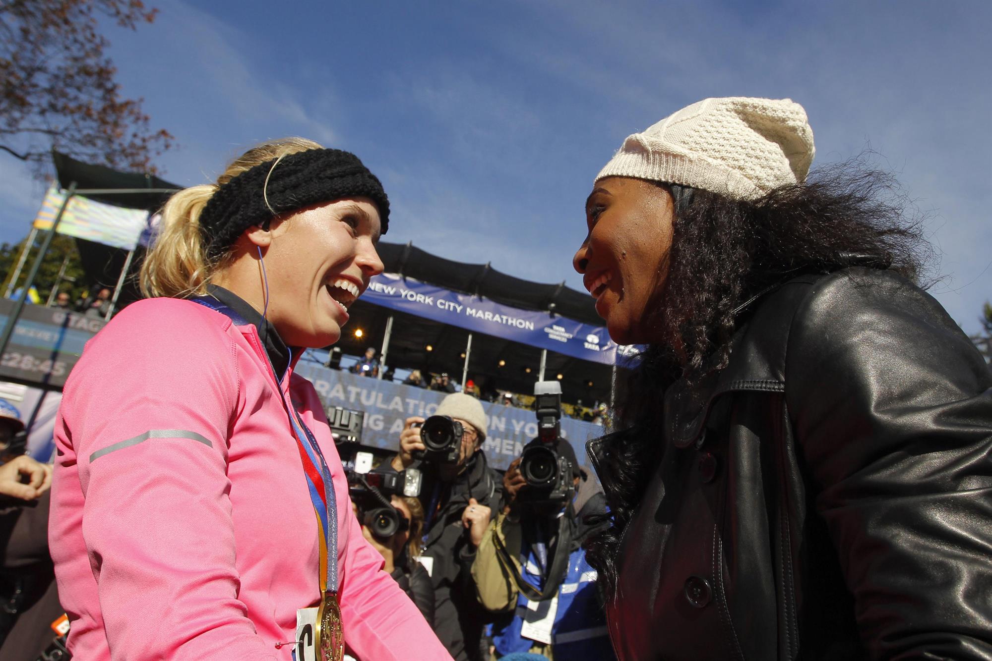 2014-11-02T184847Z_1768638770_GM1EAB307QQ01_RTRMADP_3_ATHLETICS-MARATHON