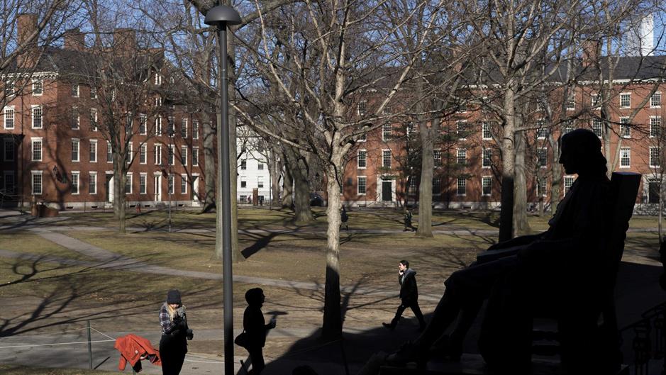 2015-01-22T193035Z_1640050458_TM3EB1K16KW01_RTRMADP_3_HARVARD-WATER