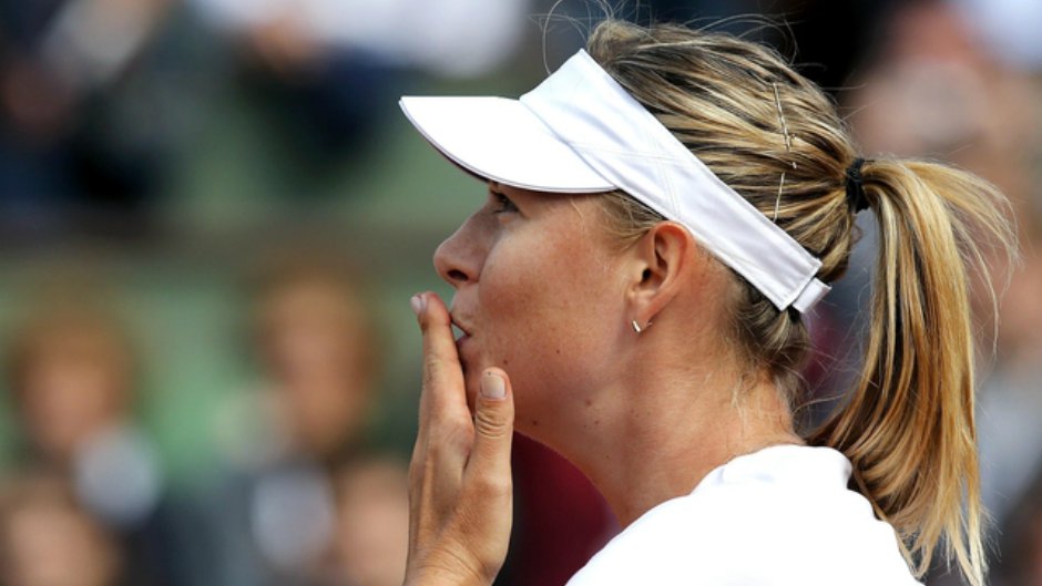 2015-05-25T154939Z_1154722839_LR2EB5P17YG6K_RTRMADP_2_TENNIS-OPEN