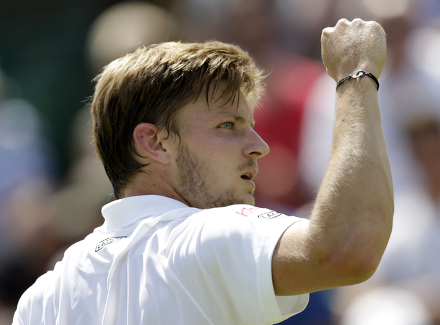 2015-07-03T124313Z_1416029316_LR2EB730ZBR6N_RTRMADP_2_TENNIS-WIMBLEDON