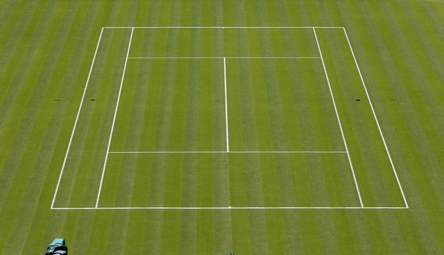 2015-07-12T205154Z_1548723781_GF10000157281_RTRMADP_2_TENNIS-WIMBLEDON