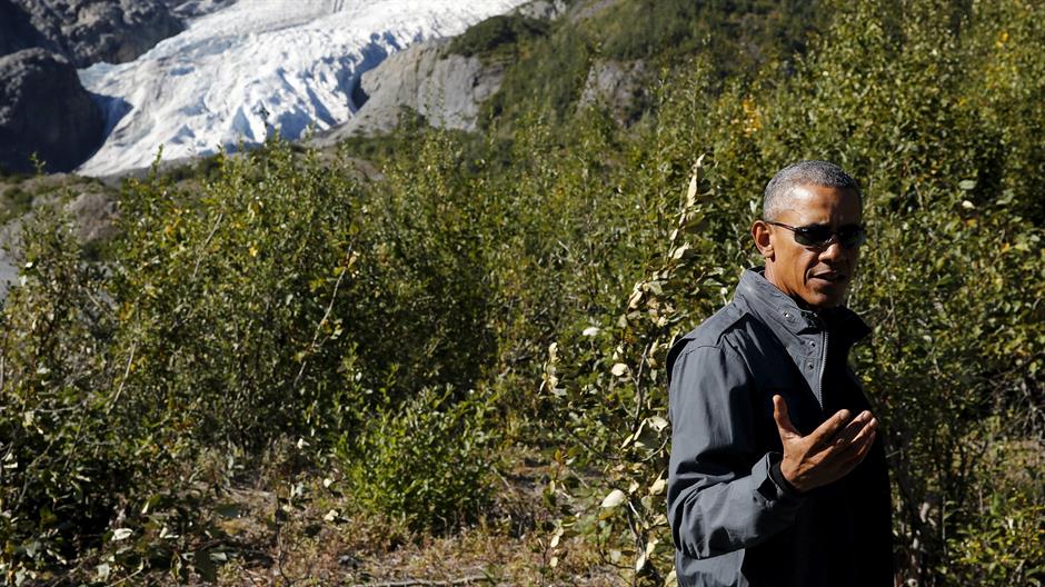 2015-09-01T212722Z_367001041_GF10000189468_RTRMADP_3_USA-OBAMA-ALASKA