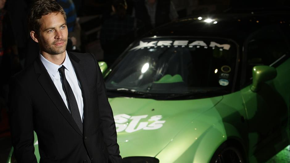 2015-09-30T021506Z_1871833912_TM3EB9T19DW01_RTRMADP_3_PORSCHE-PAUL-WALKER-LAWSUIT