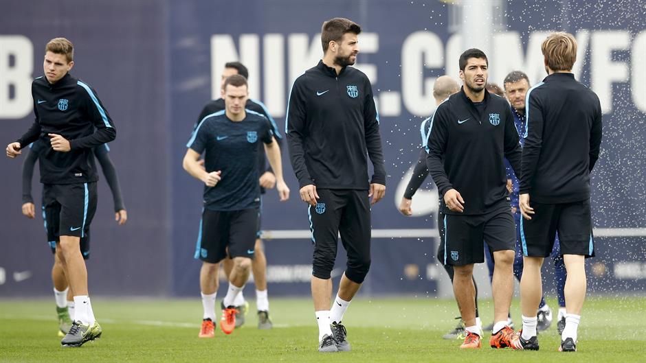 2015-10-19T112635Z_320703084_GF10000250731_RTRMADP_3_SOCCER-CHAMPIONS-BARCELONA