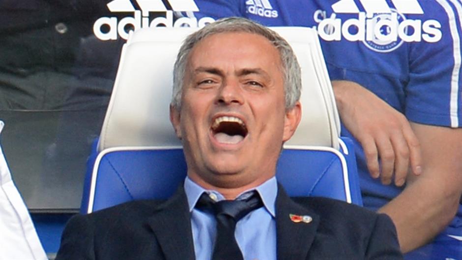 2015-10-31T145635Z_89304995_MT1ACI14139454_RTRMADP_3_SOCCER-ENGLAND-CHE-LIV