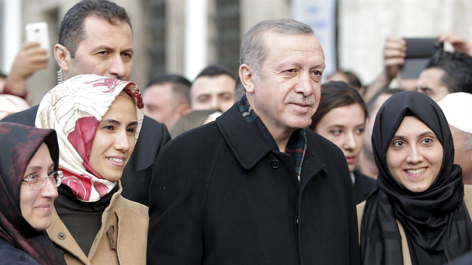 2015-11-02T071955Z_886346461_GF20000042735_RTRMADP_3_TURKEY-ELECTION-ERDOGAN