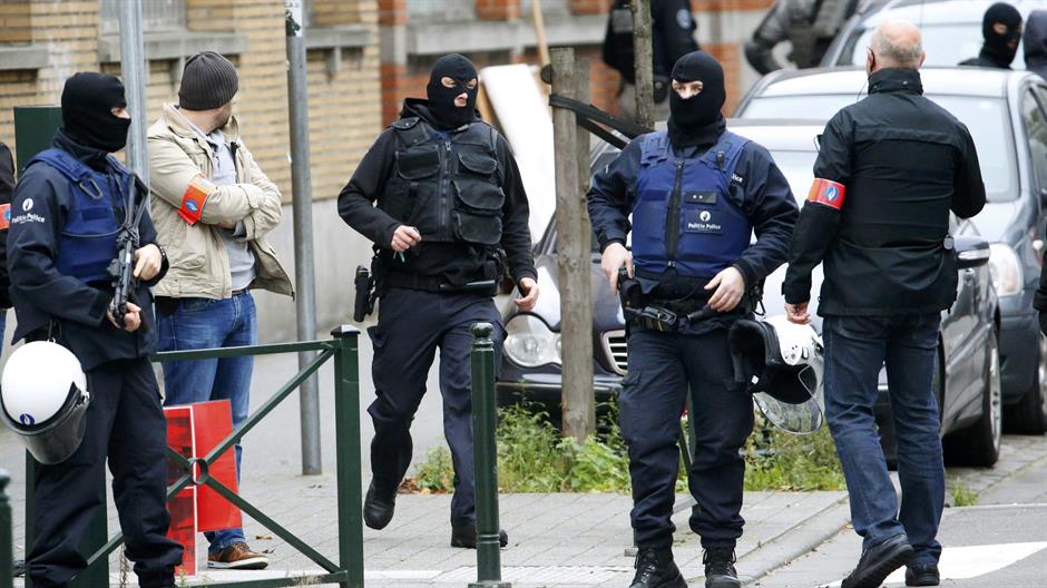 2015-11-16T104142Z_1515967770_LR2EBBG0TP7P6_RTRMADP_3_FRANCE-SHOOTING-BELGIUM