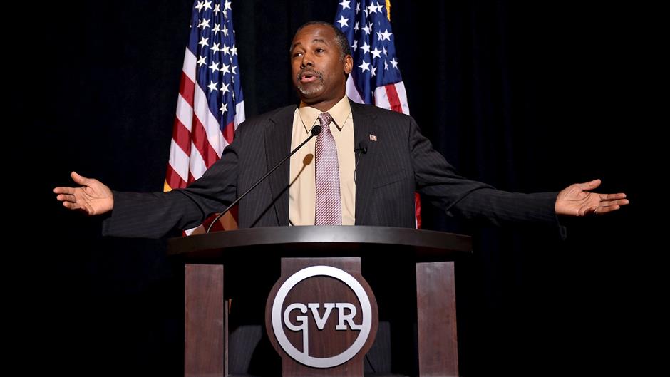 2015-11-16T181755Z_935319692_GF20000062168_RTRMADP_3_USA-ELECTION-CARSON