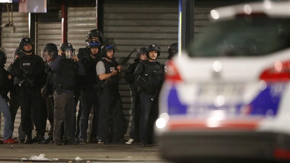 2015-11-18T061233Z_1857859803_LR2EBBI0H8NPV_RTRMADP_3_FRANCE-SHOOTING