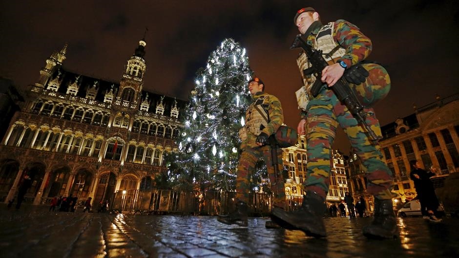 2015-11-22T173003Z_1952798071_GF20000070062_RTRMADP_3_FRANCE-SHOOTING-BELGIUM