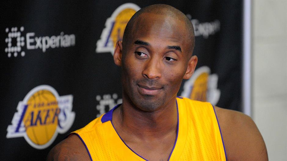 2015-11-30T033320Z_407749061_TM3EBBT1KAX01_RTRMADP_3_NBA-BRYANT