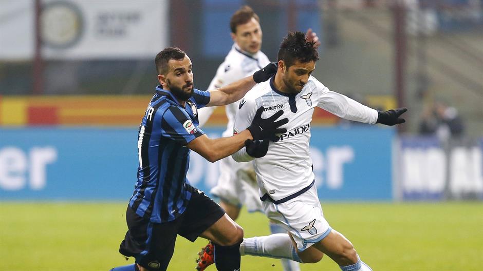 2015-12-20T202152Z_1857238922_GF10000272387_RTRMADP_3_SOCCER-ITALY