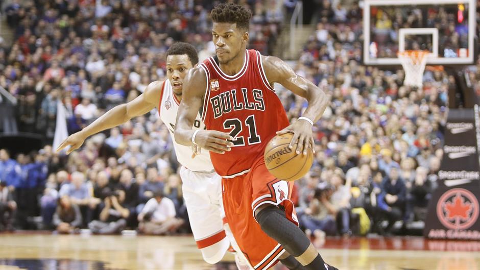 2016-01-04T012232Z_1390864568_NOCID_RTRMADP_3_NBA-CHICAGO-BULLS-AT-TORONTO-RAPTORS