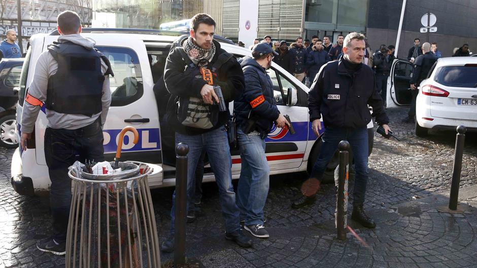 2016-01-07T121437Z_1056842758_LR1EC170Y024Y_RTRMADP_3_FRANCE-SHOOTING