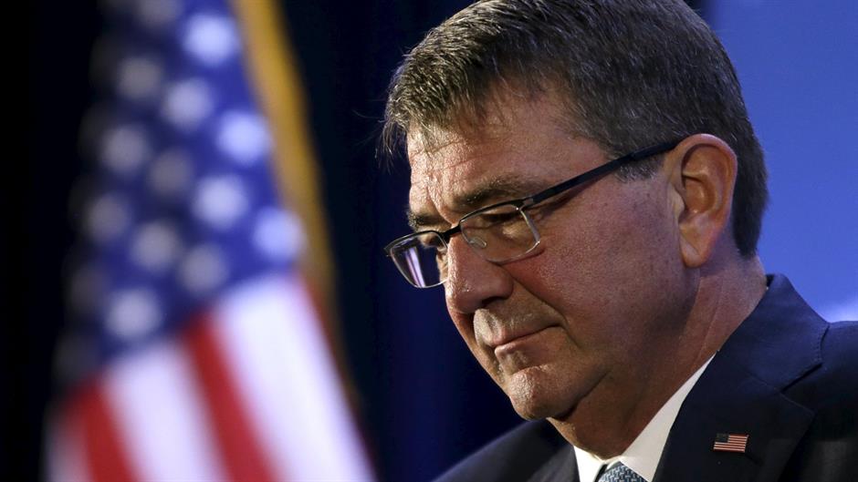 2016-02-02T145756Z_1054895564_GF10000293209_RTRMADP_3_USA-DEFENSE-CARTER