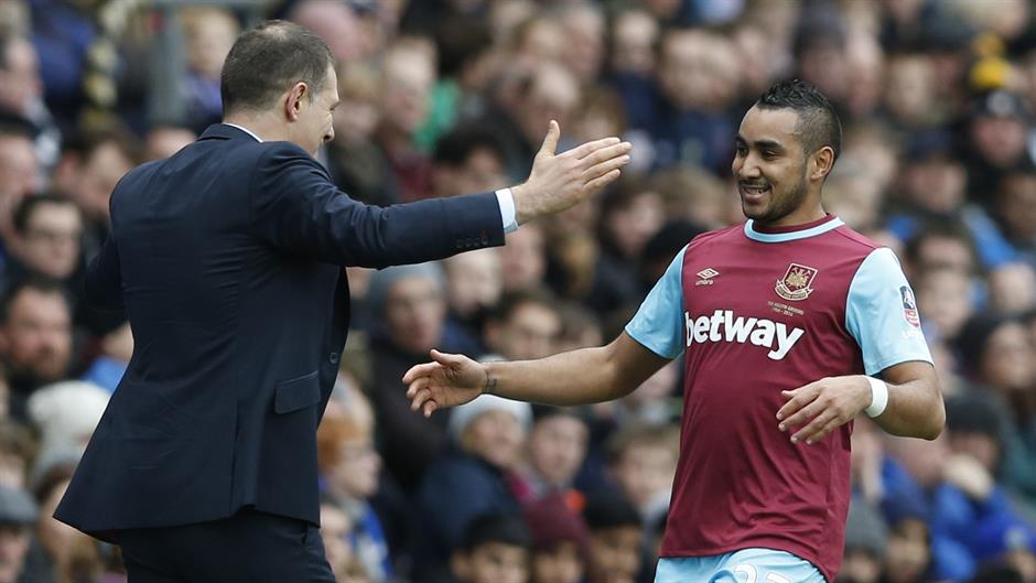 2016-02-21T144453Z_99067493_MT1ACI14282989_RTRMADP_3_SOC