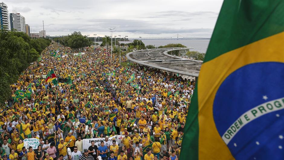 2016-03-14T003414Z_288742451_GF10000344312_RTRMADP_3_BRAZIL-ROUSSEFF-PROTESTS