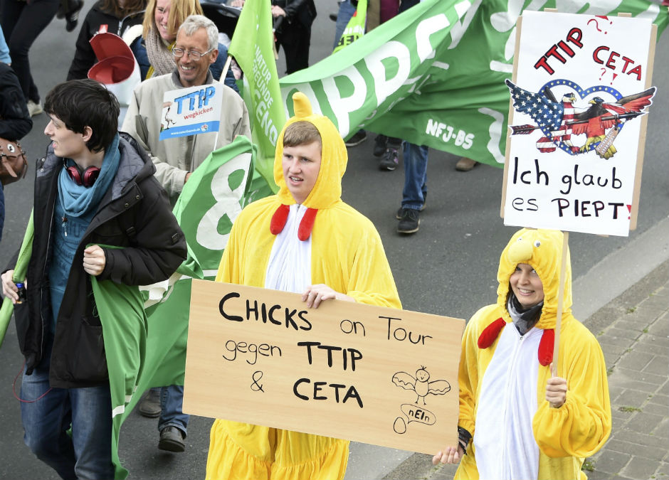 2016-04-23T131054Z_1878178634_LR1EC4N10LW75_RTRMADP_3_USA-OBAMA-GERMANY