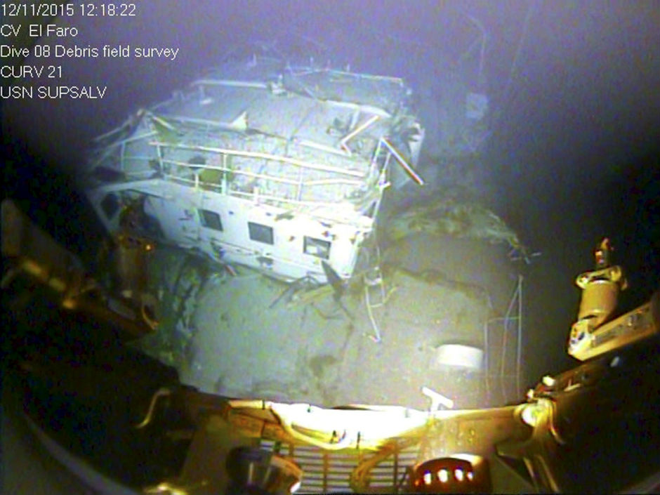 2016-04-26T204502Z_1540980850_GF10000396842_RTRMADP_3_SHIP-ELFARO