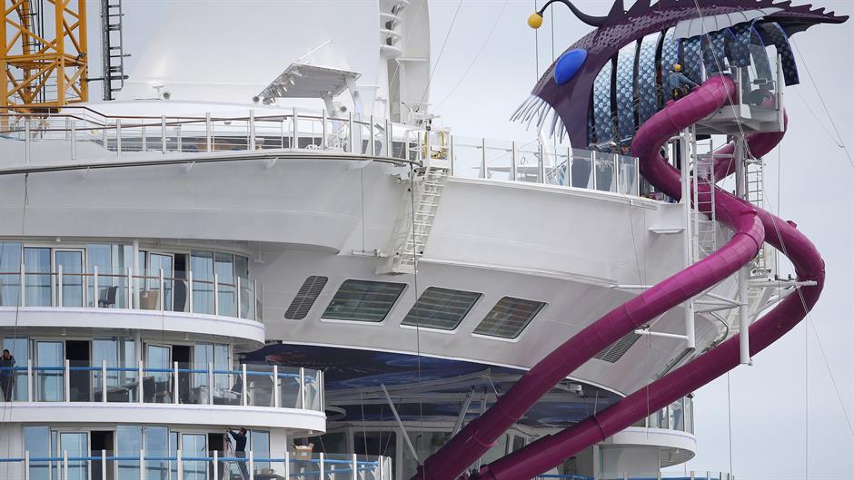 2016-05-12T102348Z_1602735162_D1AETDPHDCAA_RTRMADP_3_FRANCE-STX