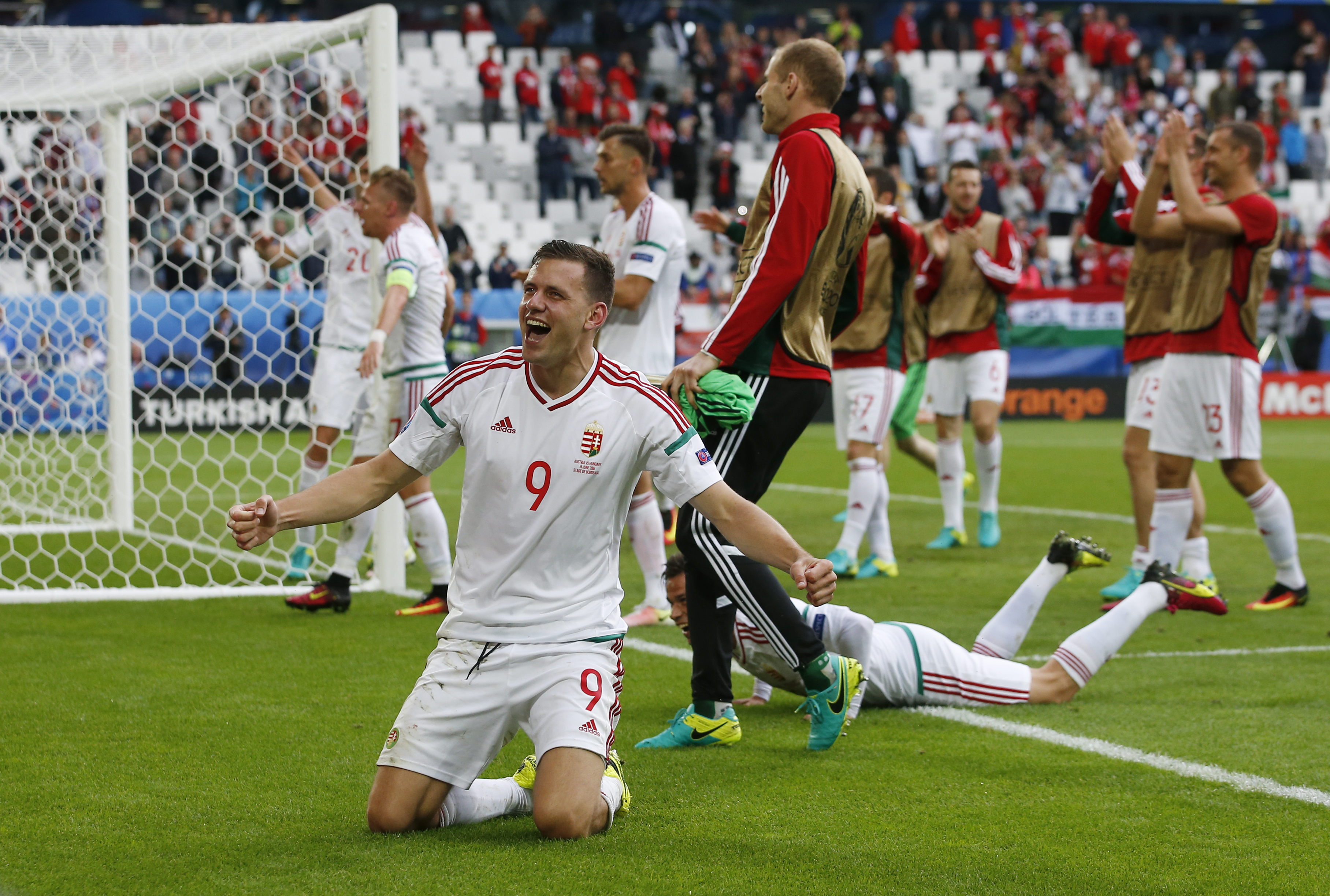 2016-06-14T181054Z_108929454_MT1ACI14437508_RTRMADP_3_SOCCER-EURO-AUS-HUN