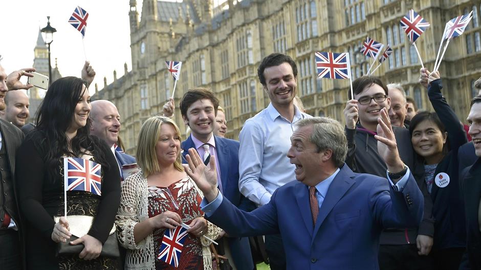 2016-06-24T062912Z_1797928081_LR1EC6O0I0DOW_RTRMADP_3_BRITAIN-EU