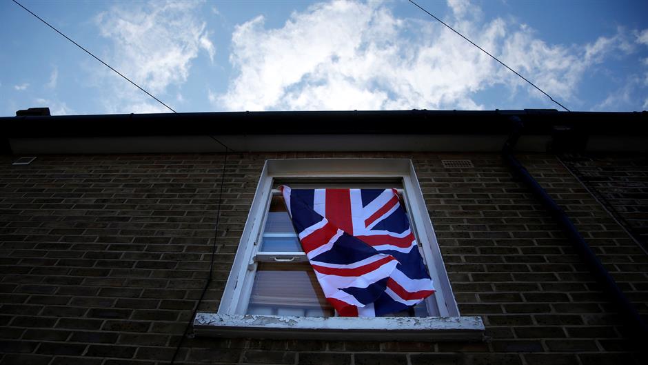 2016-06-24T142818Z_807454794_S1AETLTMRQAA_RTRMADP_3_BRITAIN-EU