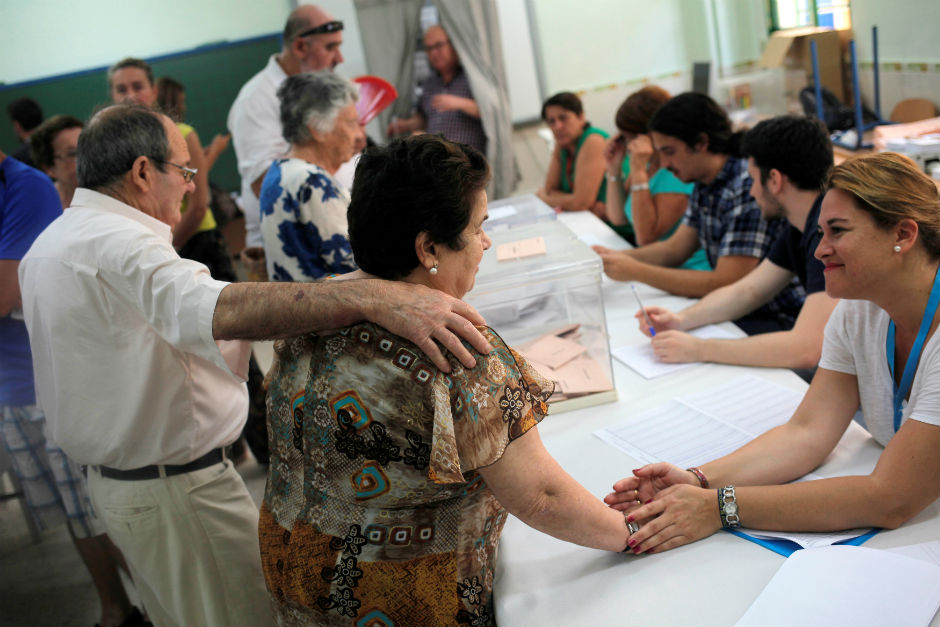 2016-06-26T091810Z_624472863_S1BETMCGUCAA_RTRMADP_3_SPAIN-ELECTION