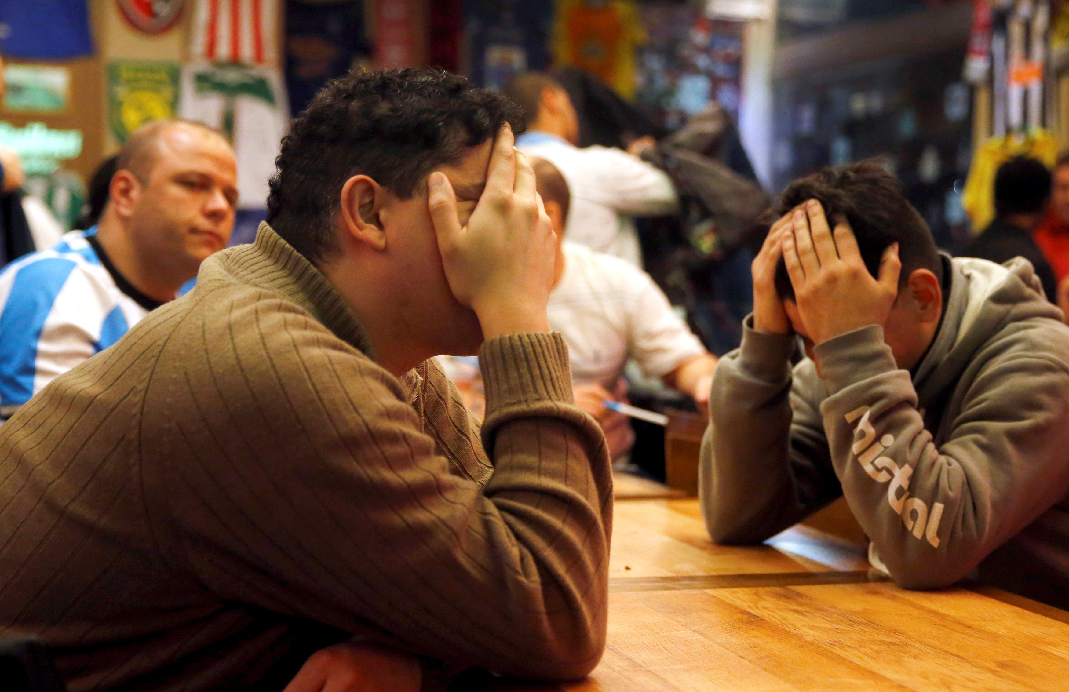 2016-06-27T040304Z_411869491_S1AETMGCQAAB_RTRMADP_3_SOCCER-COPA