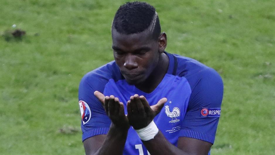 2016-07-03T193021Z_398881060_LR1EC731I6BN9_RTRMADP_3_SOCCER-EURO-FRA-ICE