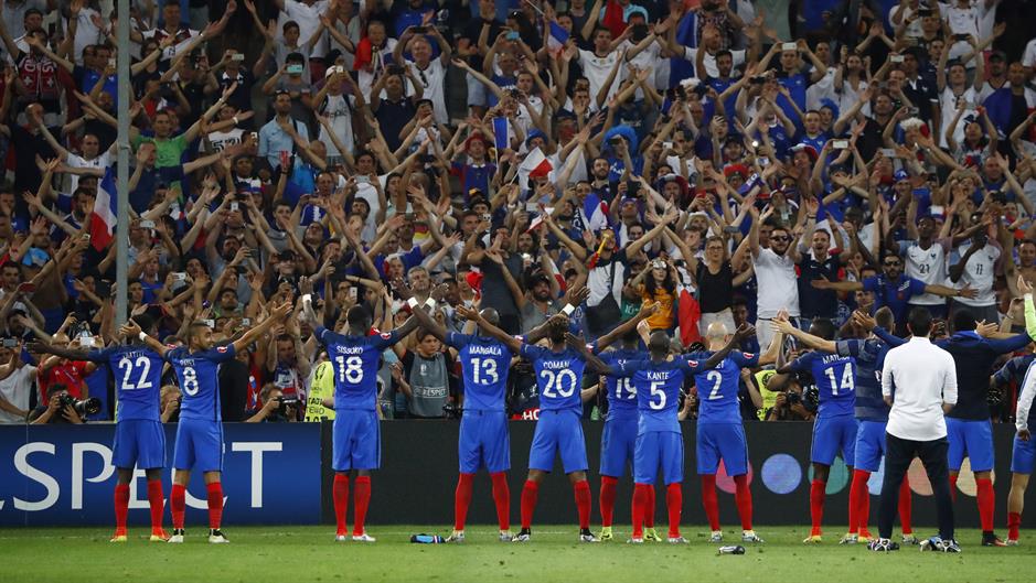 2016-07-07T211050Z_110927450_MT1ACI14473733_RTRMADP_3_SOCCER-EURO-GER-FRA