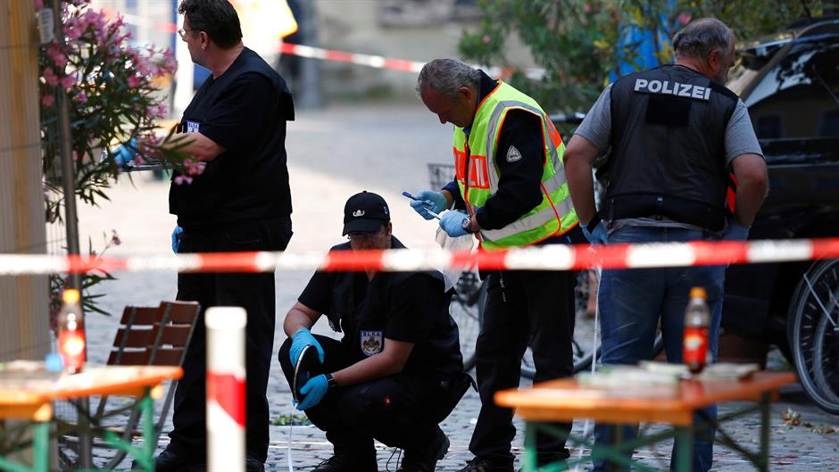 2016-07-25T071924Z_237781794_S1BETROKTGAA_RTRMADP_3_GERMANY-BLAST