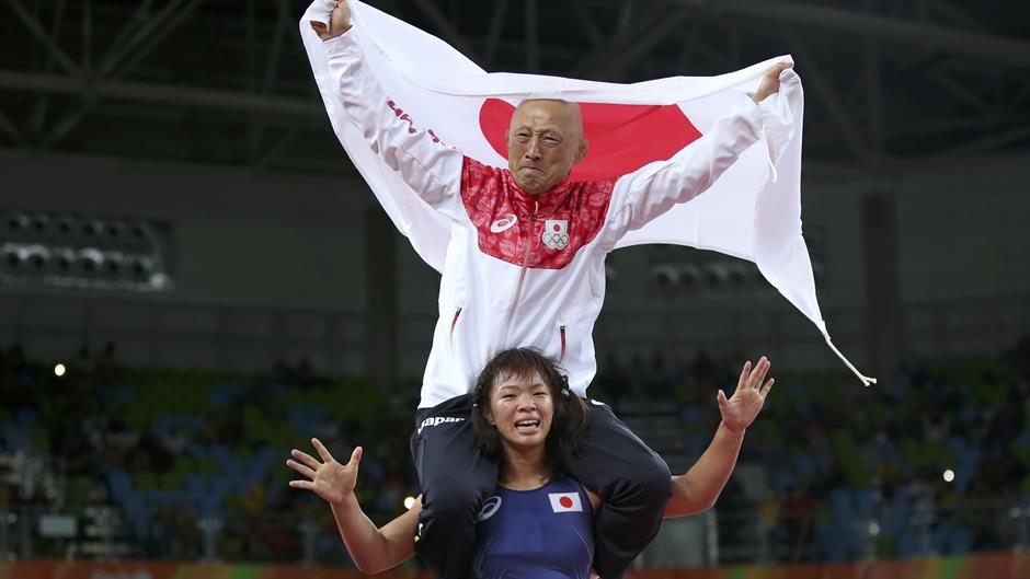 2016-08-18T214448Z_1266296481_RIOEC8I1OE8AU_RTRMADP_3_OLYMPICS-RIO-WRESTLING-W-63KG