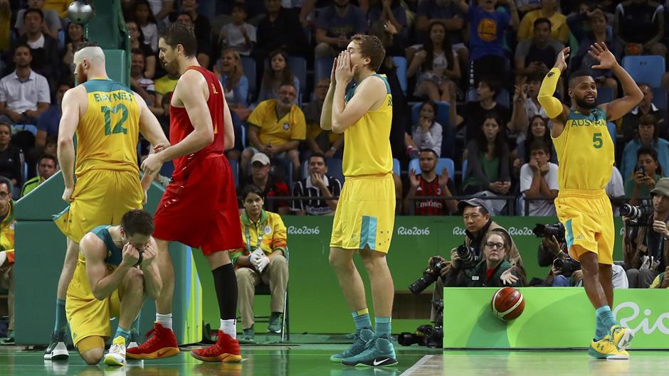 2016-08-21T162513Z_71085194_RIOEC8L19LZVV_RTRMADP_3_OLYMPICS-RIO-BASKETBALL-M