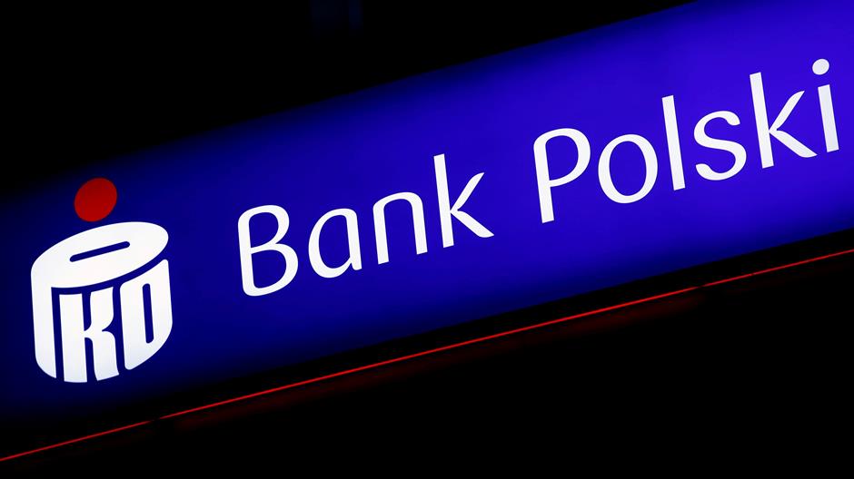 2016-09-26T102817Z_375321827_D1BEUDMTOZAA_RTRMADP_3_POLAND-BANKS