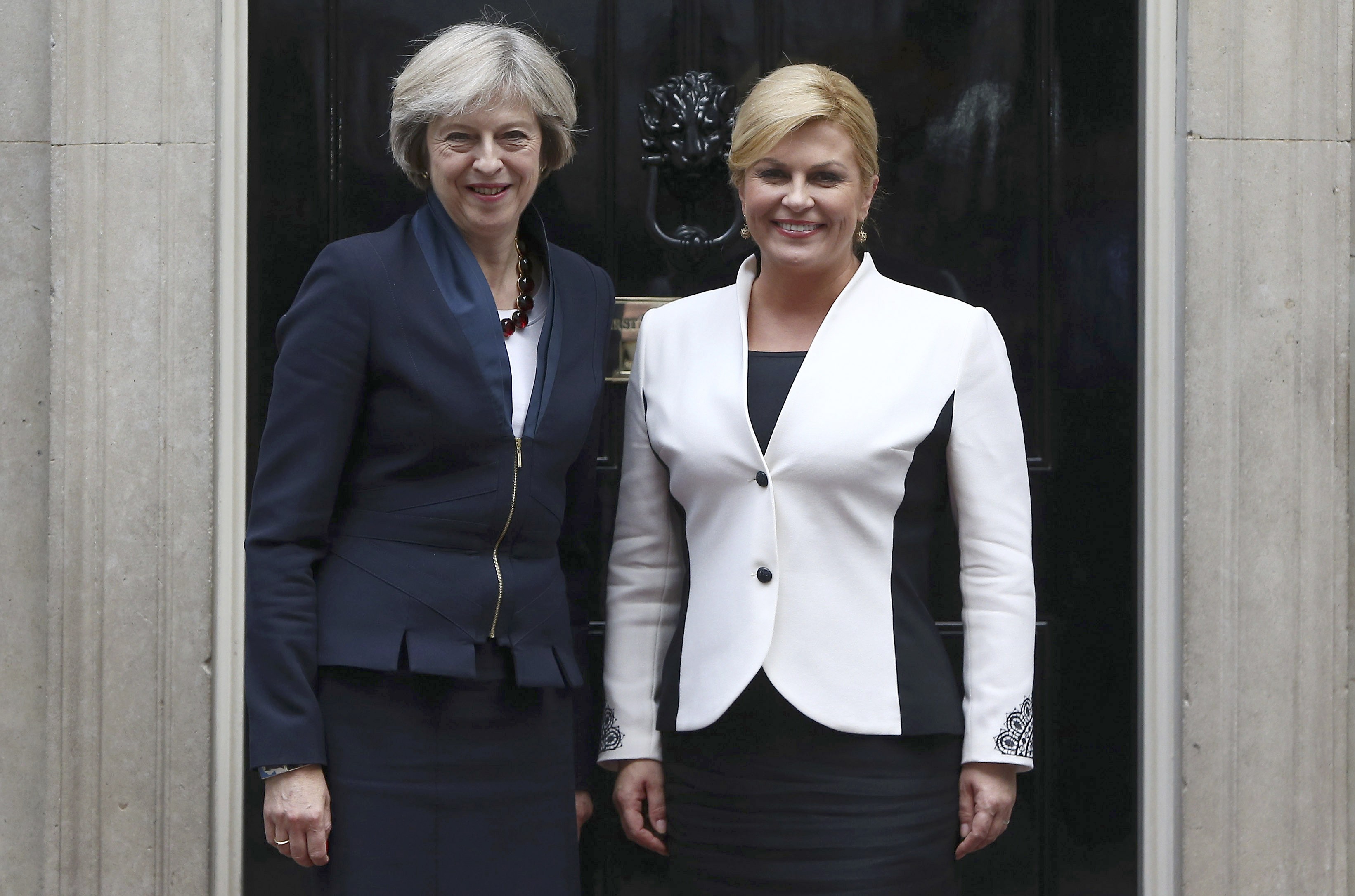 2016-10-11T151816Z_2009105922_LR1ECAB16I69M_RTRMADP_3_BRITAIN-POLTICS